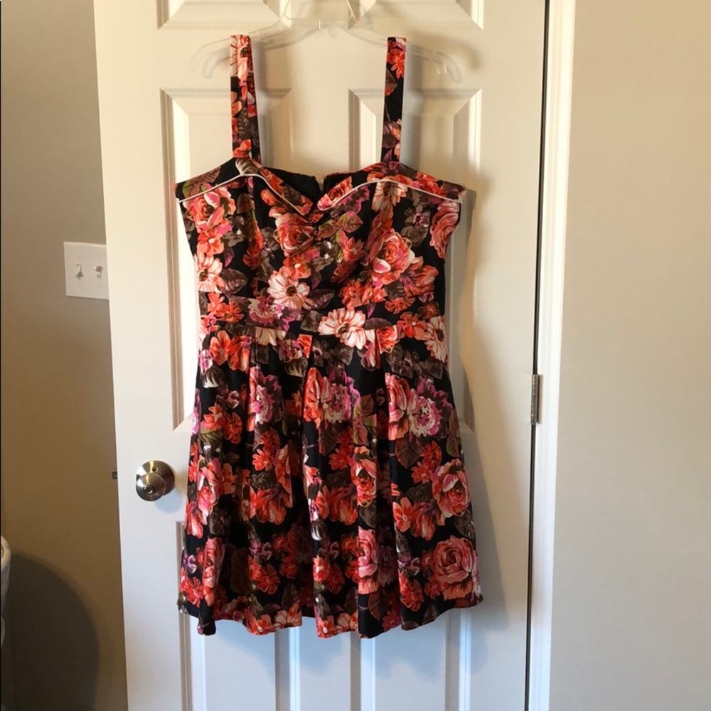 Retro floral dress